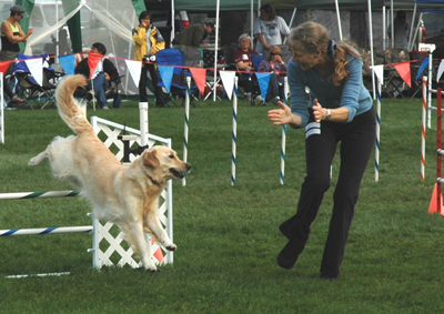Ane Tuppence running